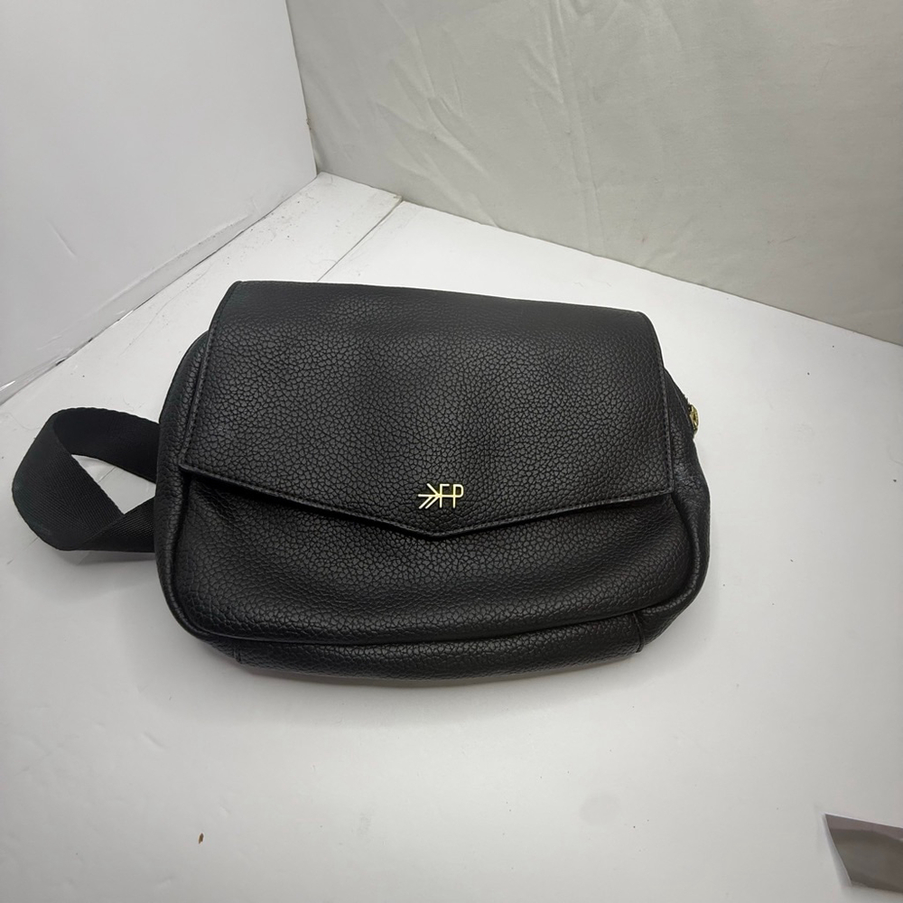 Women's Freshly Picked Black Crossbody Bag One Size